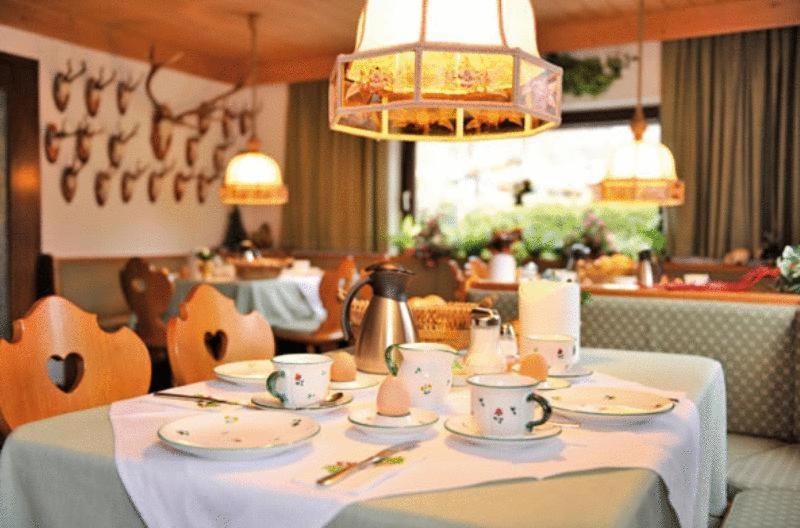 Gaestehaus Kastenhof Sankt Johann im Pongau Rum bild