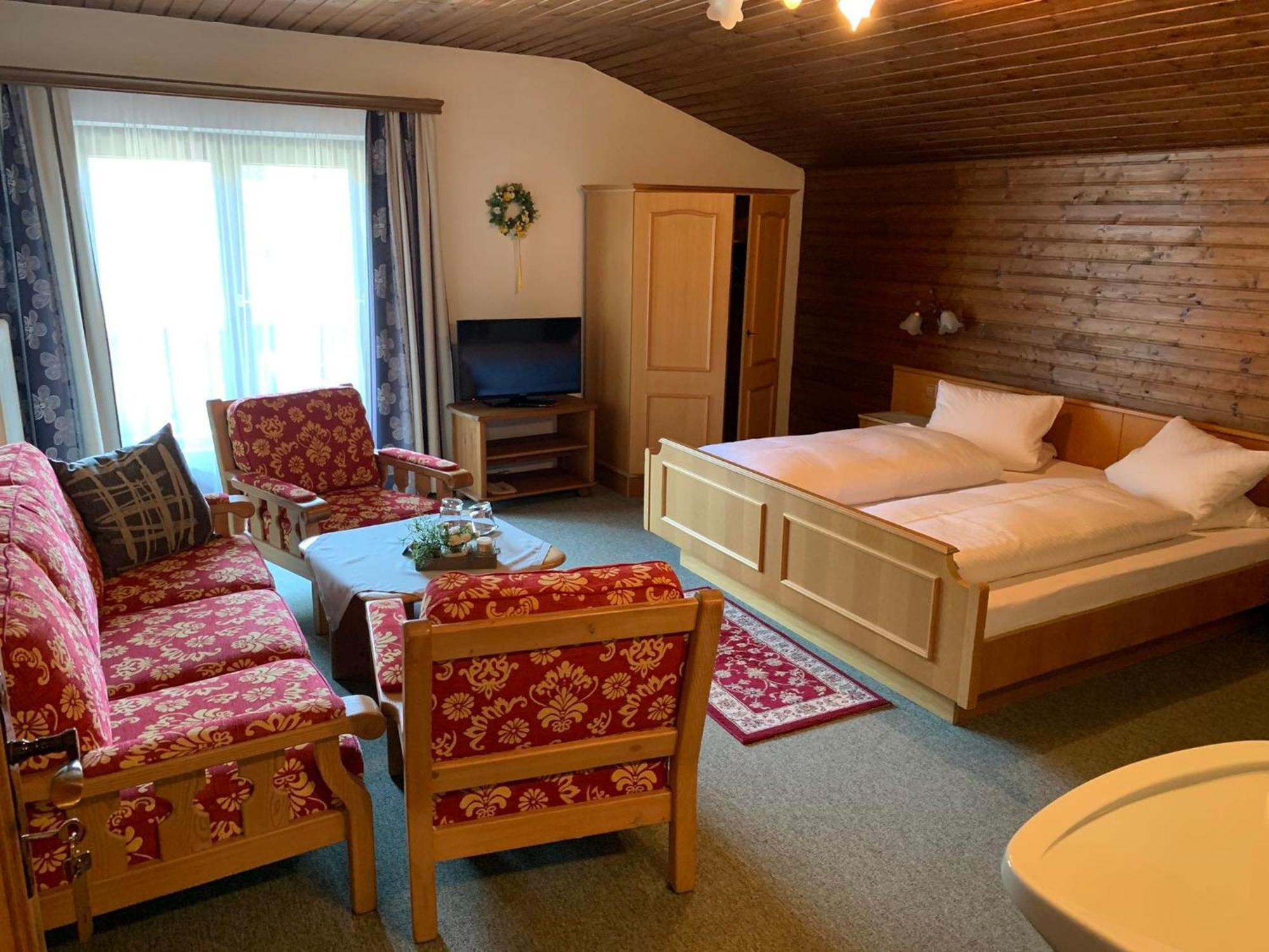 Gaestehaus Kastenhof Sankt Johann im Pongau Exteriör bild